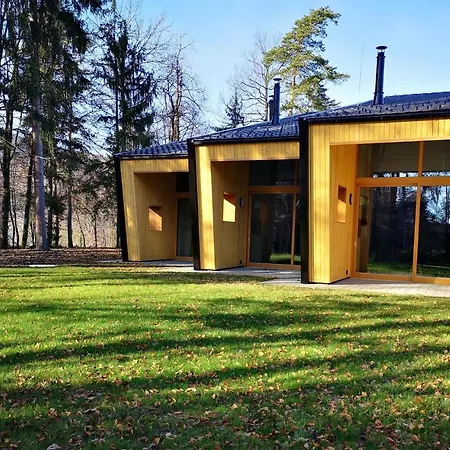 Beautiful In W/ Jacuzzi And 2 Bedrooms Holiday home Zrece
